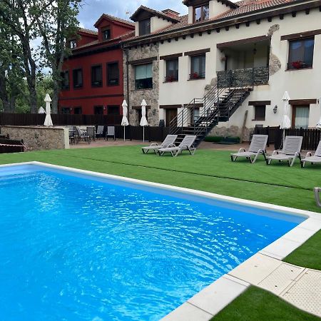 Casa De Navalhorno Valsain Apartman La Pradera de Navalhorno Kültér fotó