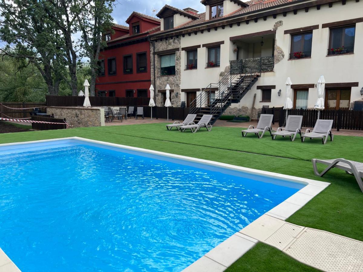 Casa De Navalhorno Valsain Apartman La Pradera de Navalhorno Kültér fotó