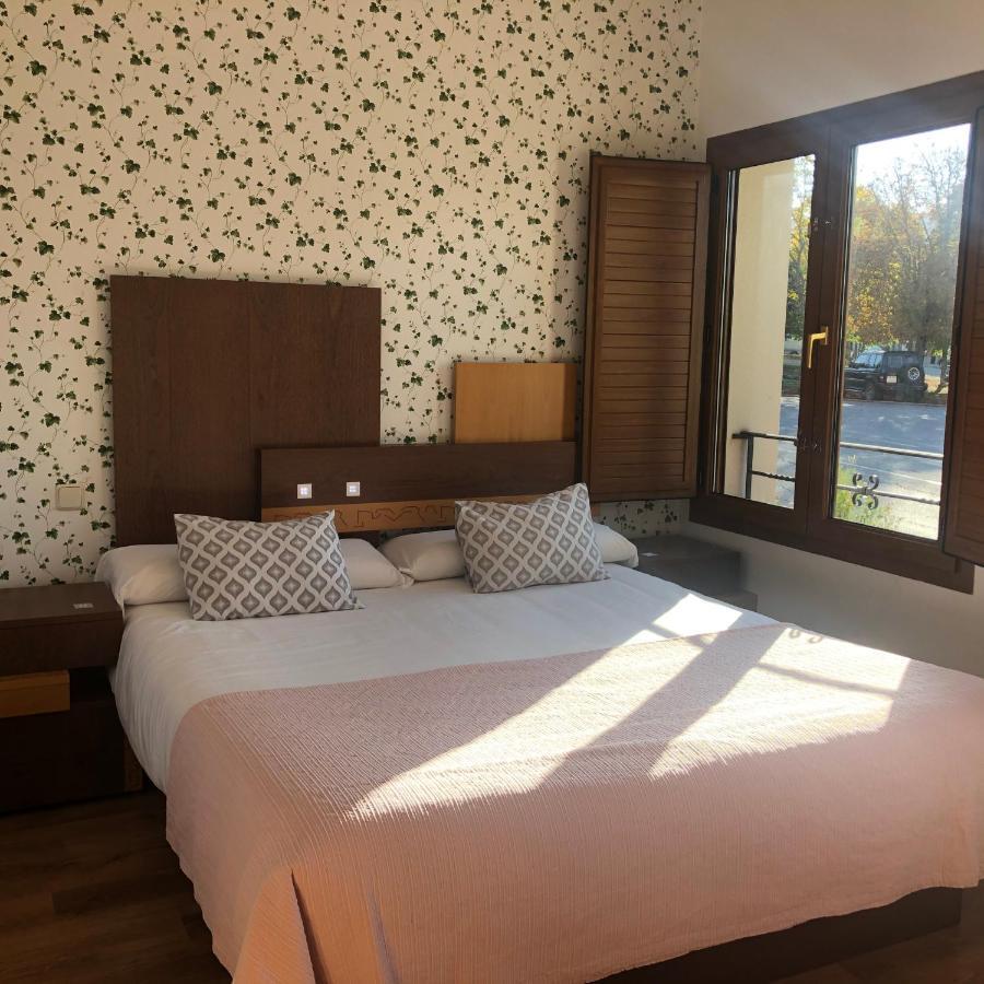 Casa De Navalhorno Valsain Apartman La Pradera de Navalhorno Kültér fotó